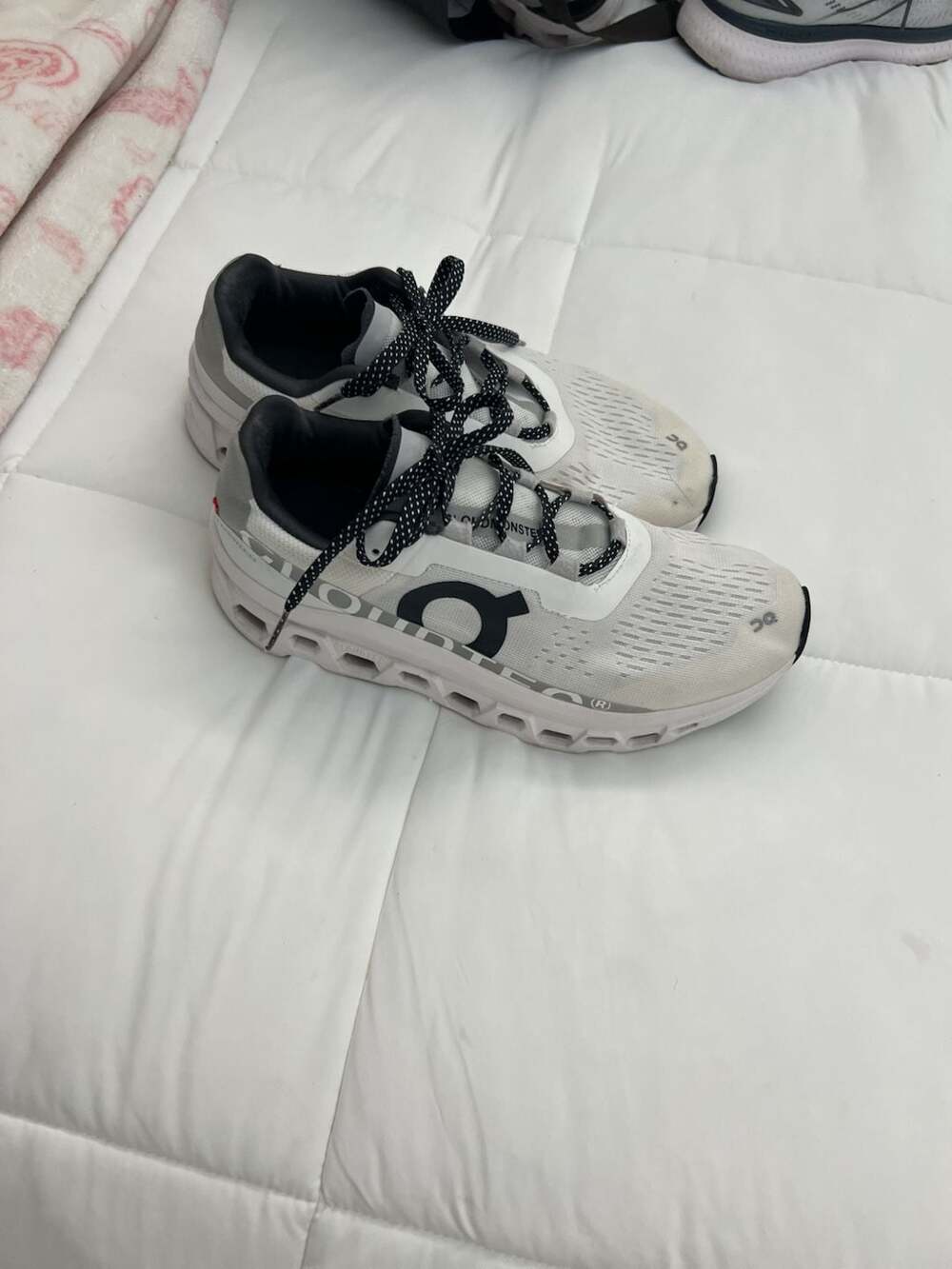 On Running Cloudmonster White Black Men's US 7 UK 6.5 Sneakers